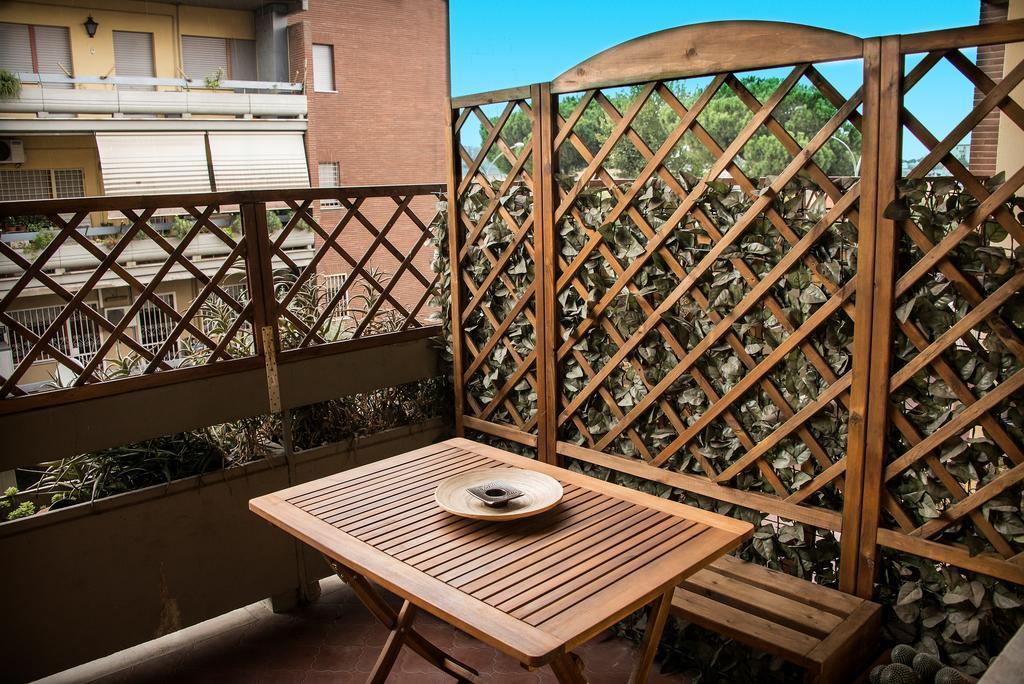Roma Cinecitta Apartment Bagian luar foto